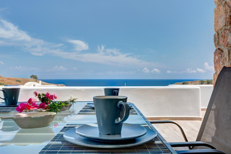 Desiterra Resort Suites & Villas Картерадос Екстериор снимка