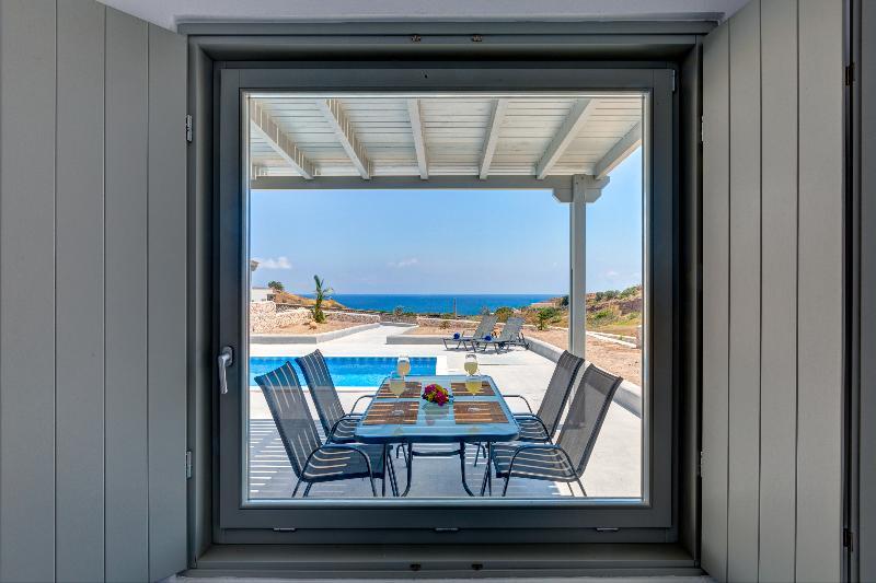 Desiterra Resort Suites & Villas Картерадос Екстериор снимка